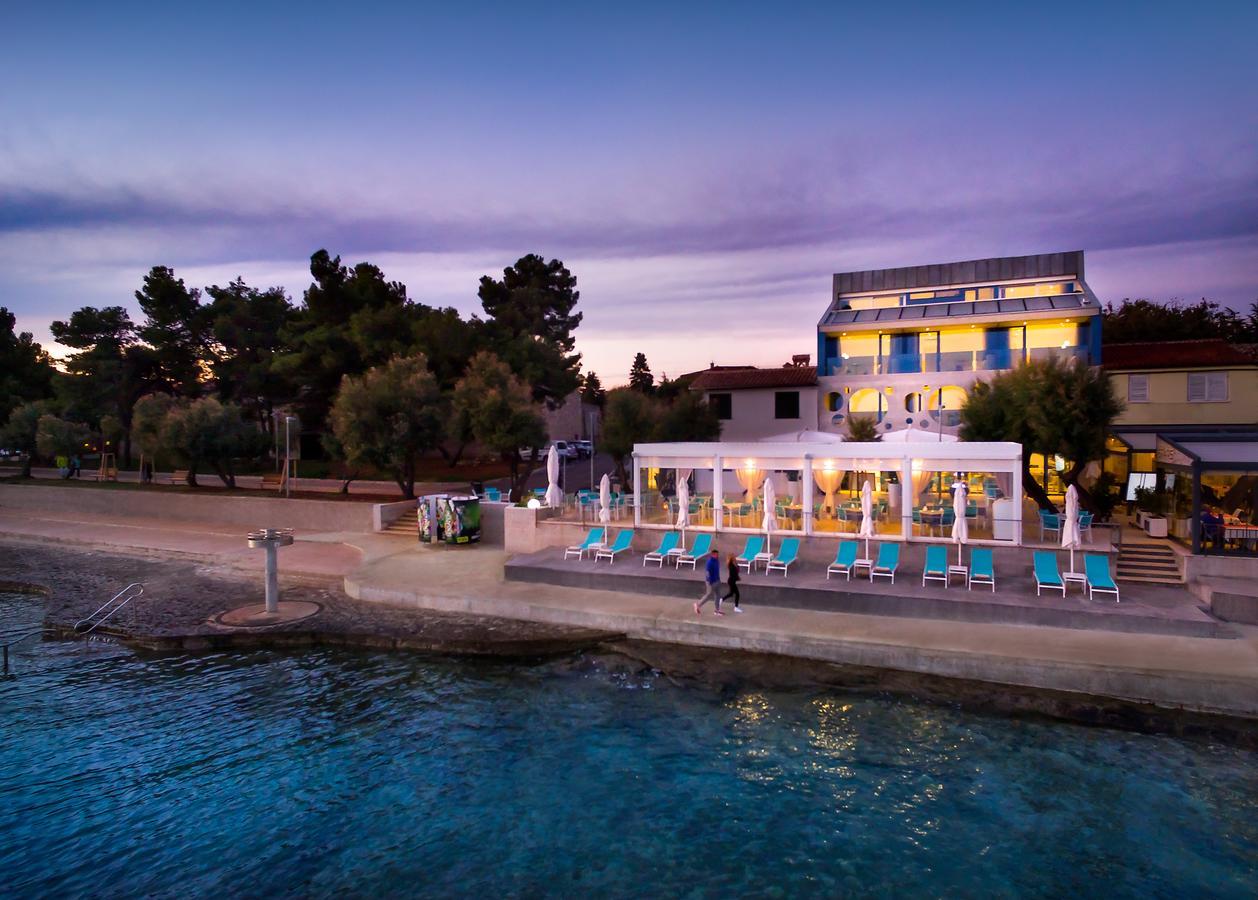 Rivalmare Beach Boutique Hotel - New! Novigrad Istria Exterior foto